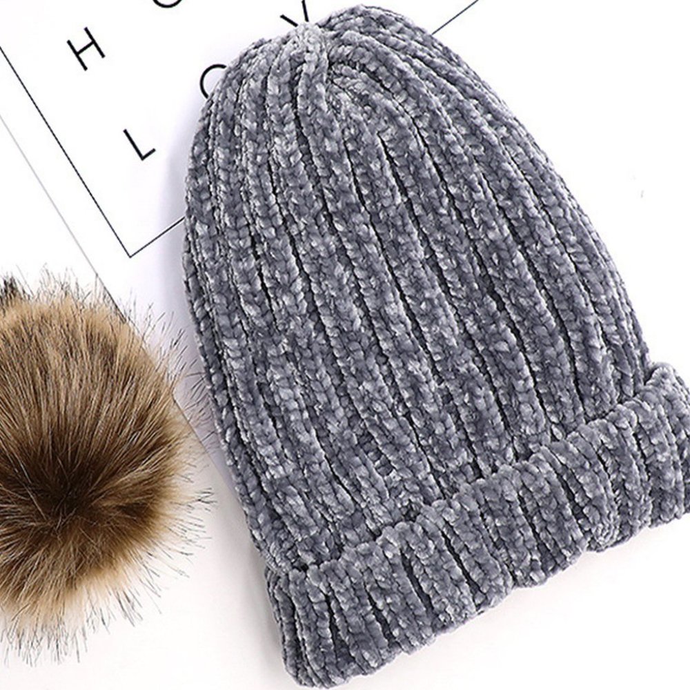 Super Soft & Cozy GRAY Chenille Beanie Winter Hat - Picture 2 of 8